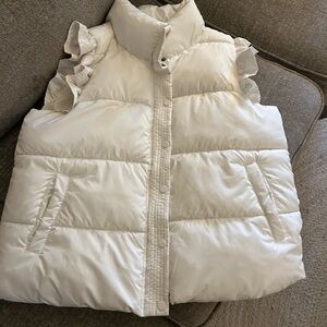 Crown & Ivy Ladies Cream Puffer Vest